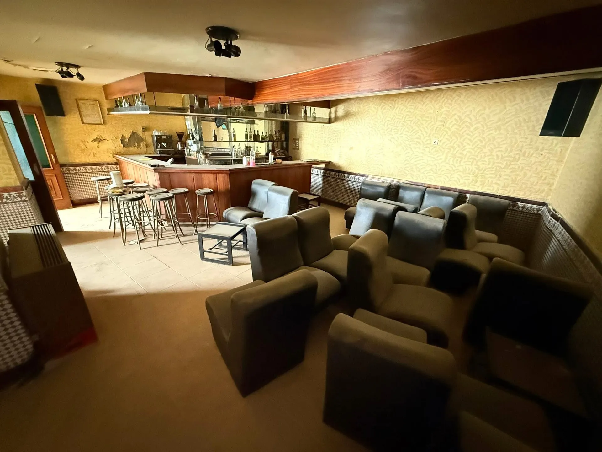 Local-Apartamento Lubrin 3