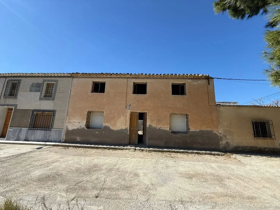 Casa con Terreno La Molata