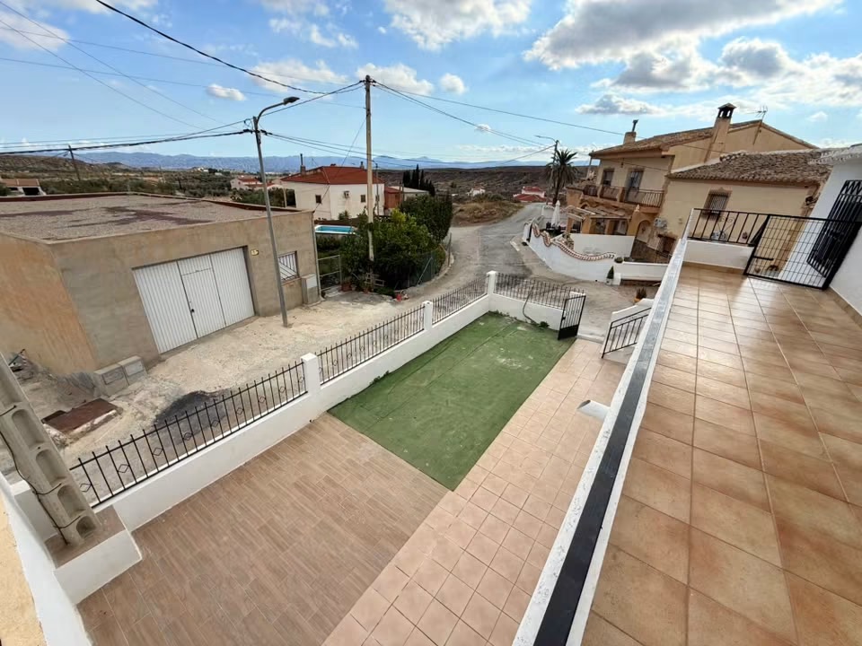 ☀️🏡 CASA DE 6 DORMITORIOS A 10 MINUTOS DE ALBOX (ALMERÍA) · POSIBILIDAD DE 2 VIVIENDAS 3