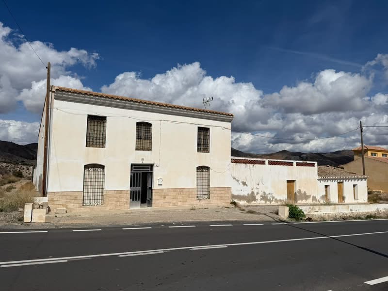 🏡 ARBOLEAS (ALMERÍA) · GRAN PROPIEDAD CON ENCANTO ANDALUZ · 199.950 €